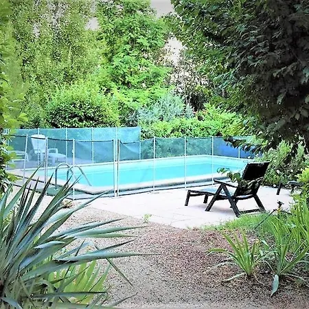 La Maison Bleue Apartment